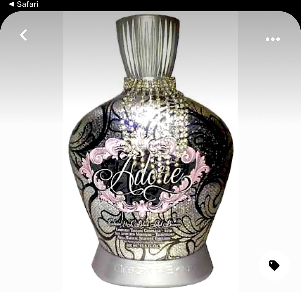 Brand New Salon Quality ~ Adore Tanning Lotion By Designer Skin 💜